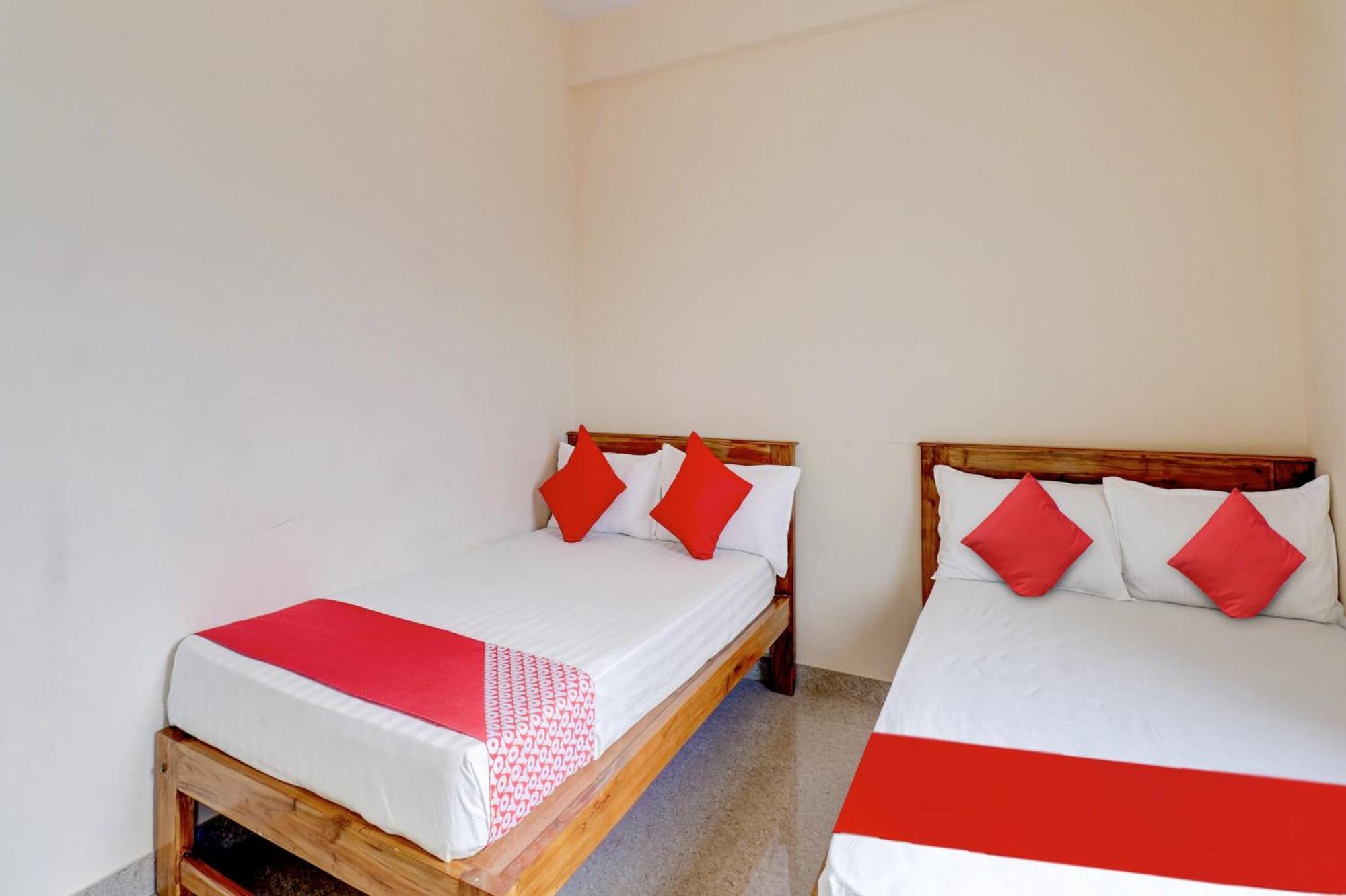 Oyo Flagship Golden Treasury Hotel Bangalore Eksteriør billede